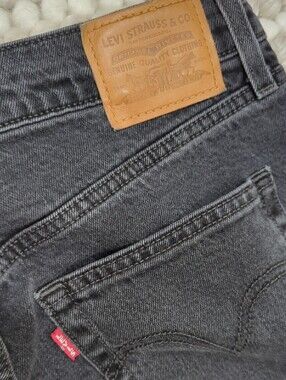 Levi's Ribcage Bell High-Rise Women's Jeans - Washed Black On The Town W31 L34